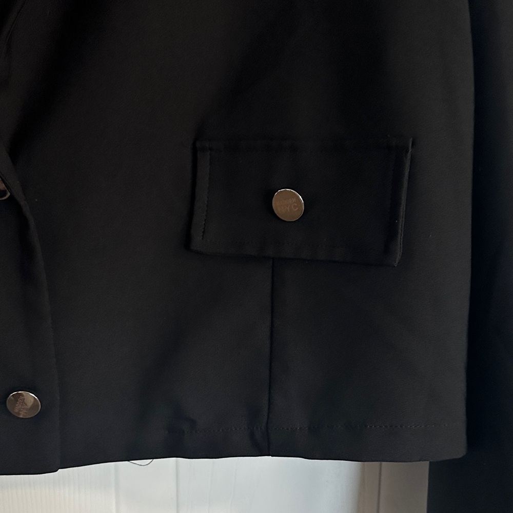 NWOT Modern Black Cropped Blazer w/ Button and Pocket Accents - Picture 6 of 8